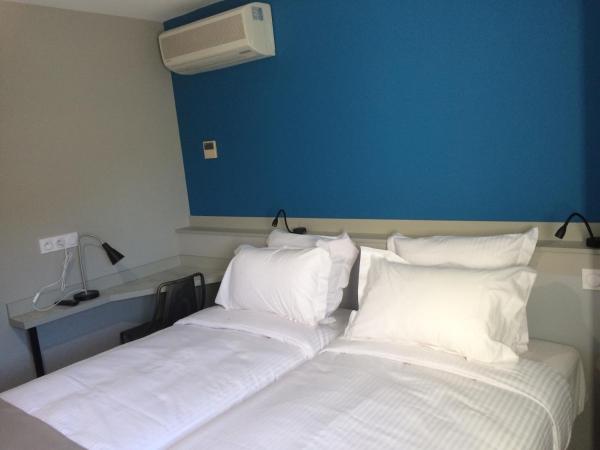 Hôtel Azur : photo 2 de la chambre chambre lits jumeaux