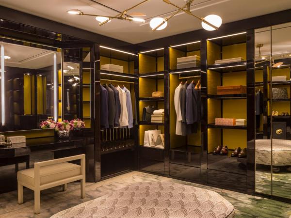 Four Seasons Hotel London at Ten Trinity Square : photo 4 de la chambre suite jardin royal