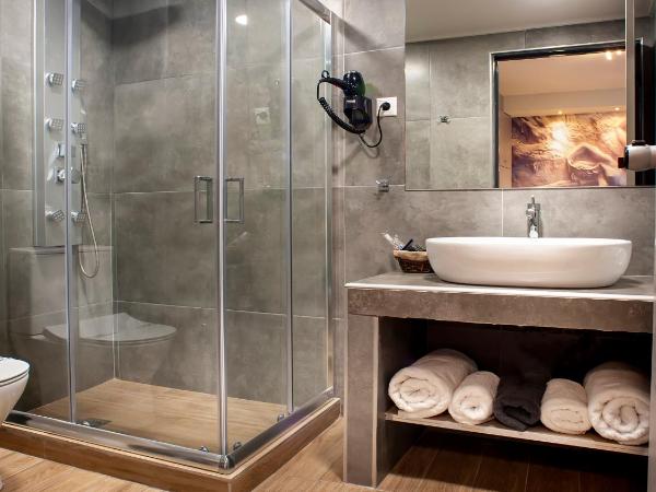 Pallada Athens boutique rooms & apartments : photo 4 de la chambre chambre lit king-size supérieure