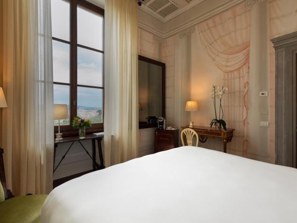 Il Salviatino Firenze : photo 3 de la chambre chambre double de luxe avec vue sur la cathédrale
