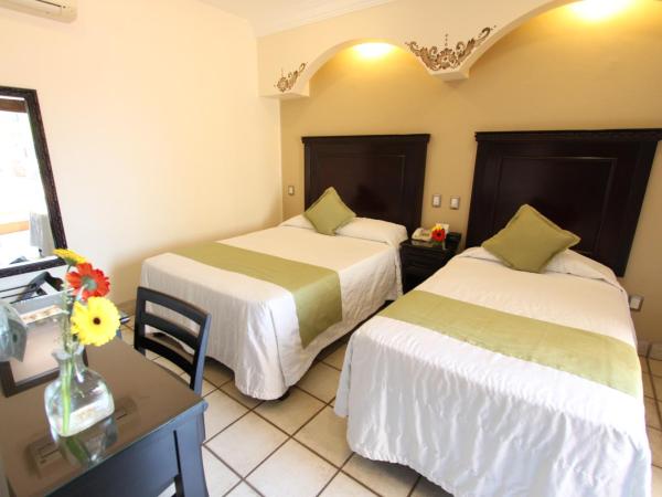 Hotel CasAntica : photo 1 de la chambre chambre triple standard