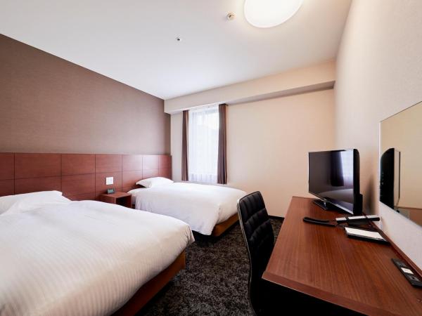 Hotel Wing International Kobe - Shinnagata Ekimae : photo 3 de la chambre chambre lits jumeaux - fumeurs