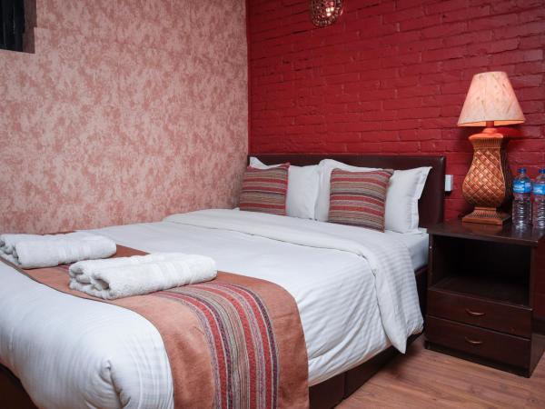 Nepal Pavilion Inn : photo 5 de la chambre suite familiale