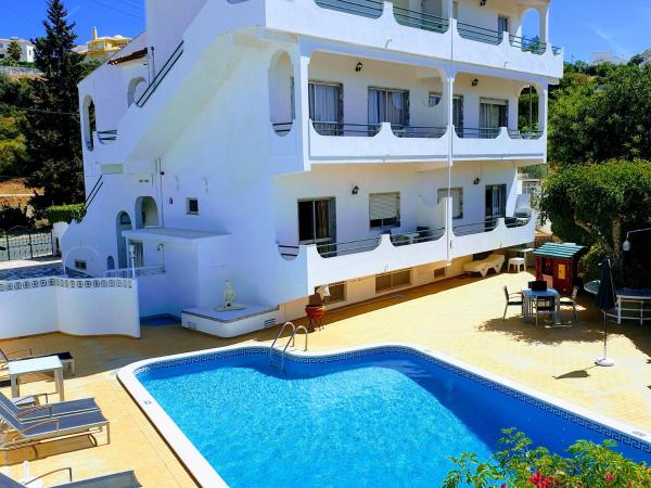 AAA Ana Albufeira Apartments : photo 9 de la chambre appartement avec balcon