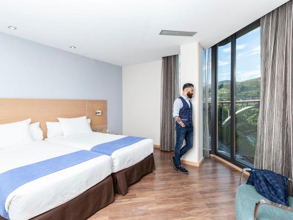 Hotel Gran Bilbao : photo 6 de la chambre chambre double supérieure