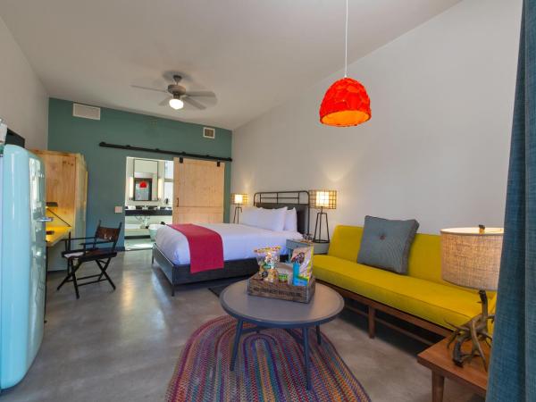 Lone Star Court, by Valencia Hotel Collection : photo 1 de la chambre chambre lit king-size