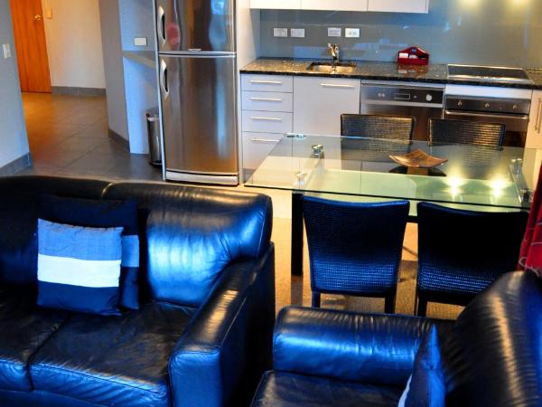 St James Apartments : photo 5 de la chambre appartement exécutif 4 chambres et 4 salles de bains