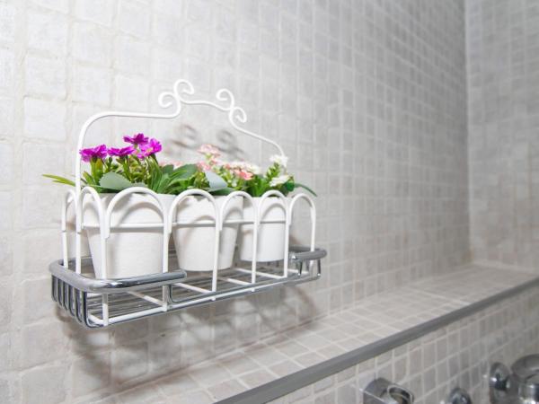 Hotel La Colonna : photo 5 de la chambre chambre double ou lits jumeaux - accessible aux personnes à mobilité réduite