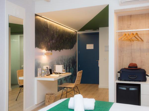 Casual de las Olas San Sebastián : photo 2 de la chambre chambre deluxe