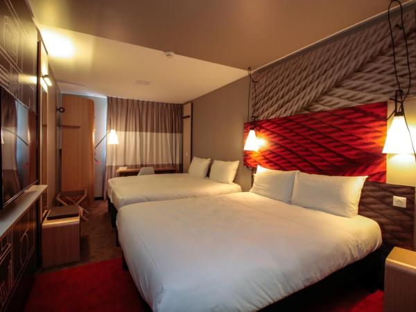 ibis Cahors : photo 3 de la chambre chambre quadruple