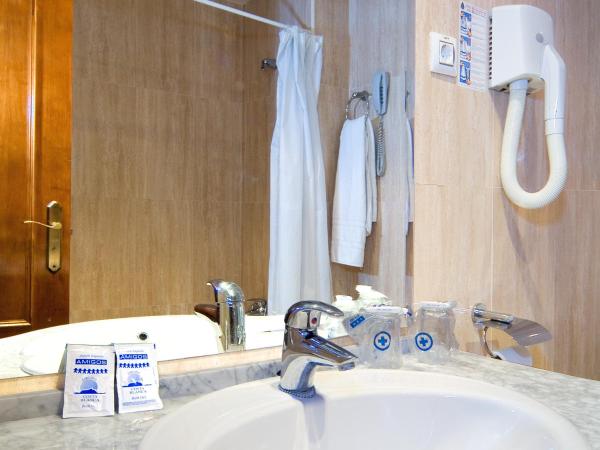 Magic Aqua Rock Gardens : photo 5 de la chambre chambre double standard (2 adultes)