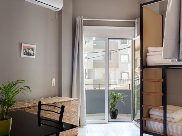 So Young Hostel : photo 5 de la chambre lit dans dortoir pour femmes de 4 lits