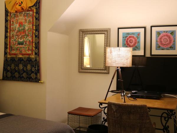 Nyima Tashi Buddhist Centre : photo 1 de la chambre chambre double deluxe avec salle de bains commune - marpa