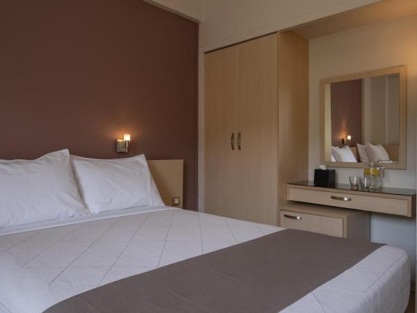 Acropolis View Hotel : photo 4 de la chambre chambre double ou lits jumeaux standard avec lit d'appoint