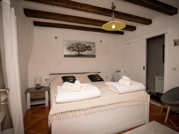 Rooms Epidaurus : photo 8 de la chambre chambre double standard