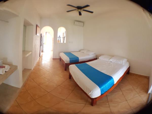 Bungalows Las Brisas Acapulco : photo 4 de la chambre chambre quadruple - vue sur mer