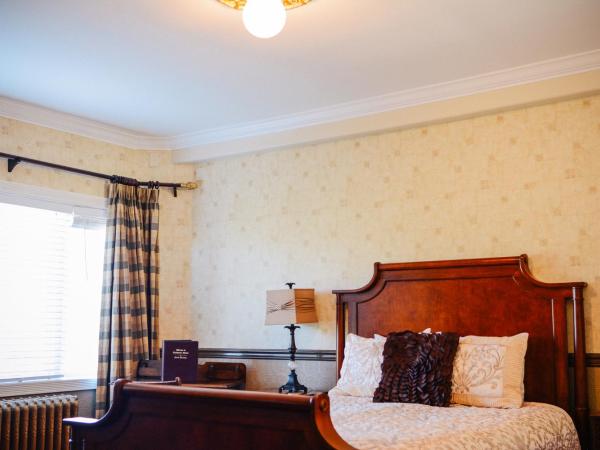 Dashwood Manor Seaside Bed & Breakfast : photo 3 de la chambre hébergement fairfield