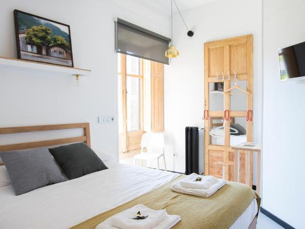 Guest House Ibaia Et Arramak : photo 1 de la chambre suite - vue sur jardin