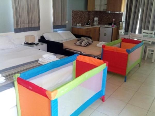 Mantinia Bay Hotel : photo 1 de la chambre studio familial (2 adultes + 2 enfants)