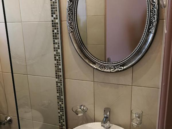 Alexaria Holidays Apartments : photo 7 de la chambre studio double - vue sur jardin