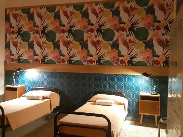 Ostello Tasso : photo 2 de la chambre lit dans dortoir mixte de 3 lits