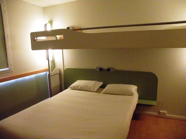 ibis budget Montauban Les Chaumes : photo 2 de la chambre chambre triple