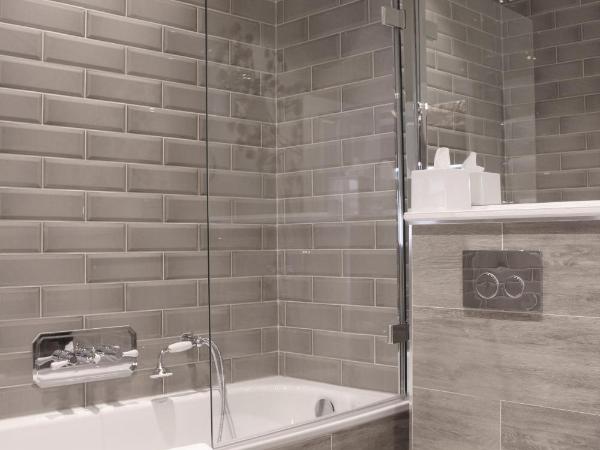 The Hayden Pub & Rooms : photo 4 de la chambre chambre double deluxe avec baignoire