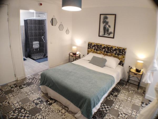 Le vent des globes : photo 3 de la chambre chambre au rez-de-chaussée (pour personnes à mobilité réduite)