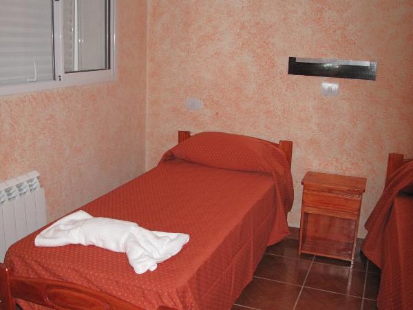 Hotel Los Cedros : photo 1 de la chambre chambre double