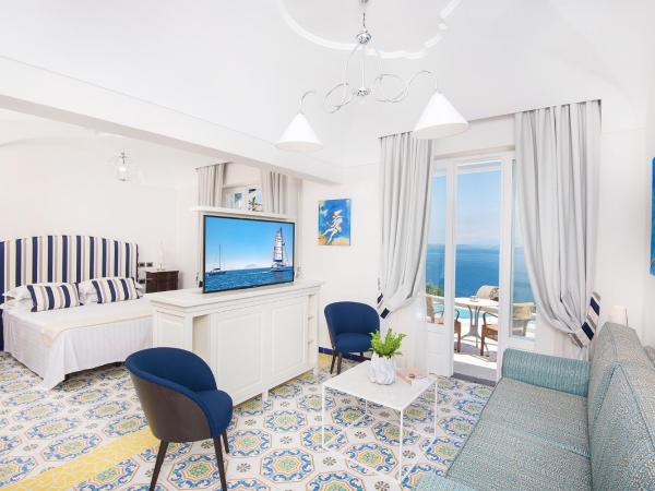 San Montano Resort & Spa : photo 5 de la chambre suite lit king-size - vue sur mer