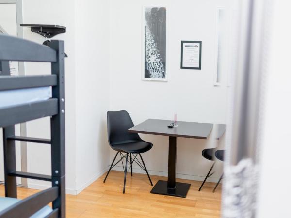 CarlstadCity H Boutique Hotell : photo 1 de la chambre chambre lits jumeaux Économique