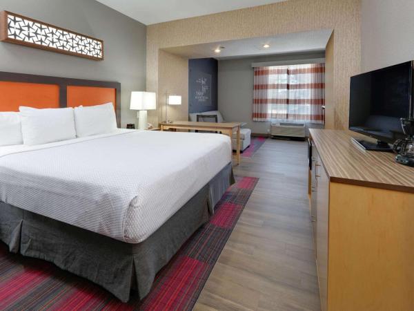 La Quinta by Wyndham Dallas Love Field : photo 1 de la chambre chambre exécutive lit king-size - non-fumeurs