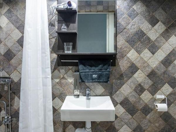 Eight Rooms : photo 3 de la chambre chambre simple standard avec salle de bains commune