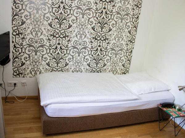 Hotel Stern : photo 8 de la chambre chambre simple