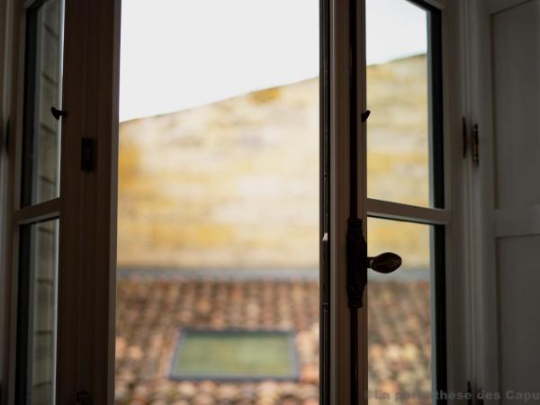 La Parenthèse des Capucins - Maison d'hôtes Bordeaux : photo 7 de la chambre chambre lit king-size supérieure