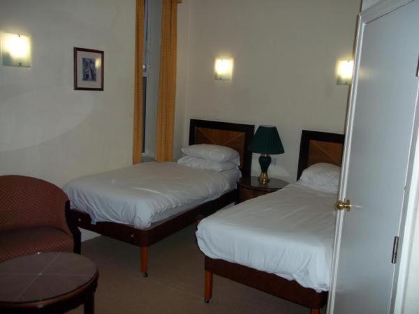 The Metropole Hotel : photo 1 de la chambre chambre lits jumeaux standard