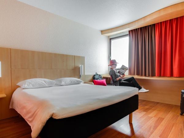 ibis Angers Centre Chateau : photo 6 de la chambre chambre double standard