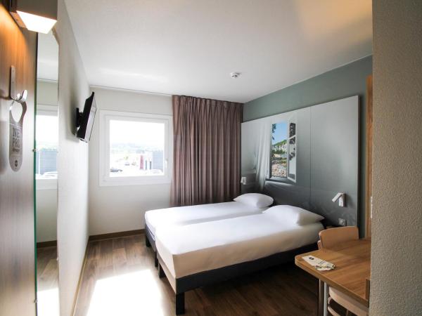 B&B HOTEL Montélimar Sud : photo 4 de la chambre chambre lits jumeaux standard