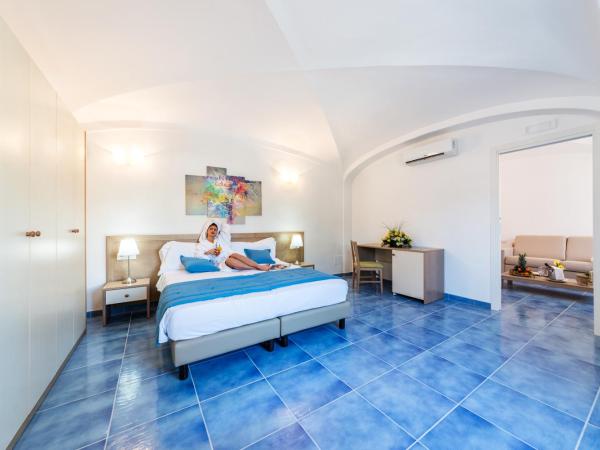 Hotel Parco Delle Agavi : photo 1 de la chambre suite junior familiale