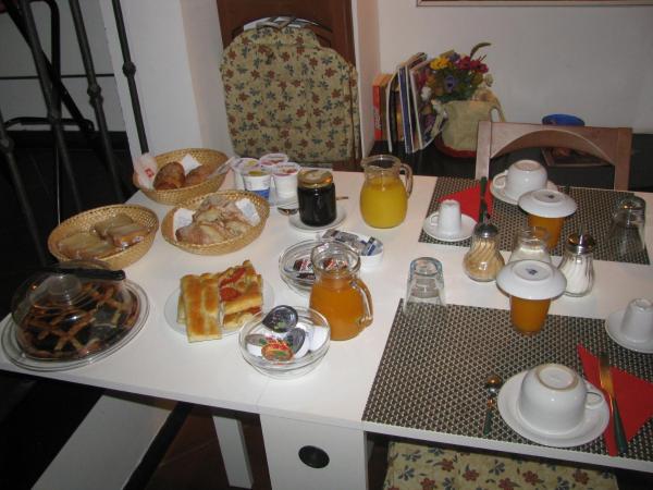 Affittacamere Bed and Breakfast San Lorenzo : photo 3 de la chambre chambre double ou lits jumeaux