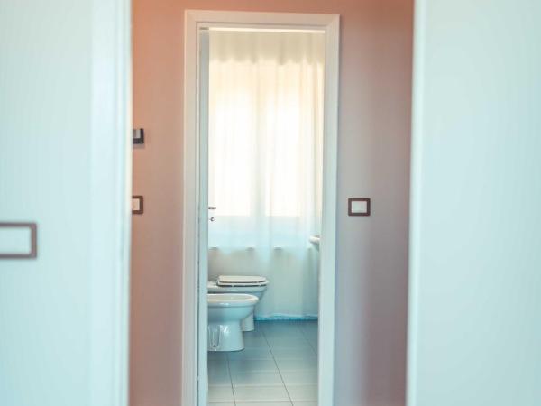 B&B Teatro Greco 39 : photo 2 de la chambre chambre double ou lits jumeaux avec salle de bains privative extérieure - vue sur mer