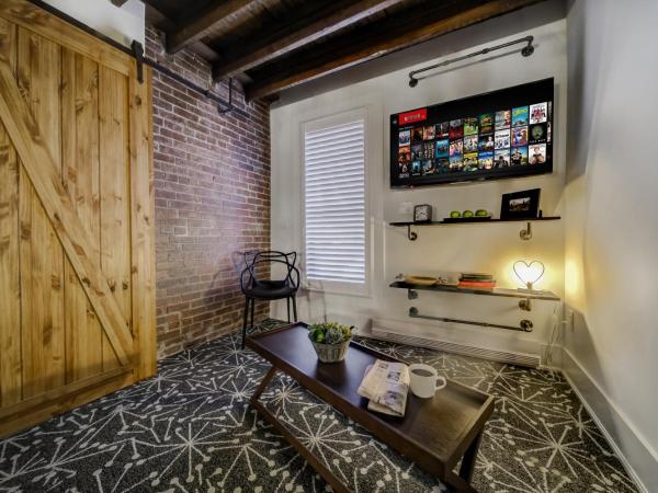 The Westlake : photo 8 de la chambre suite lit king-size