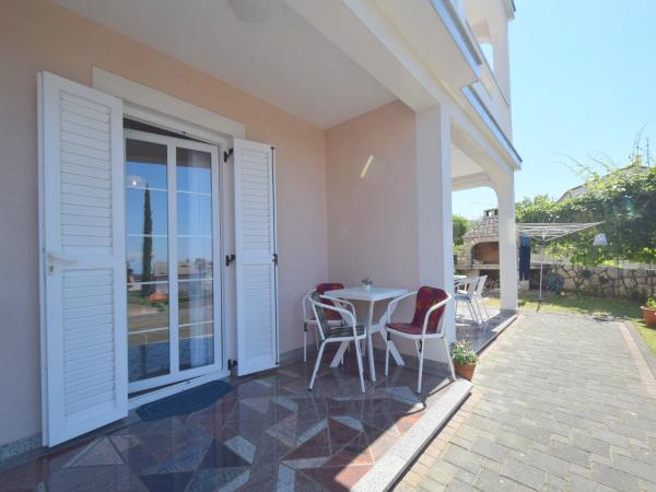 Apartments & Room Matic : photo 1 de la chambre chambre double avec terrasse