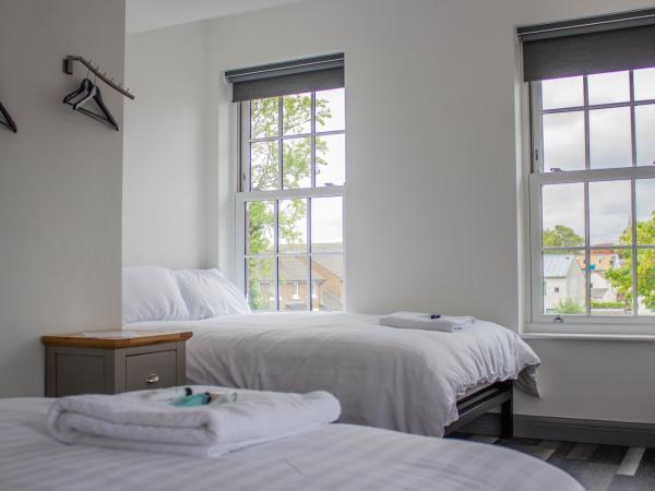 Crofts Hotel : photo 4 de la chambre chambre triple confort avec douche