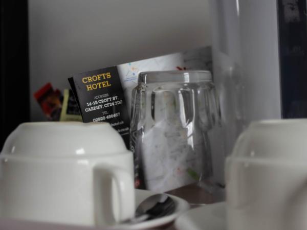 Crofts Hotel : photo 2 de la chambre chambre triple confort avec douche