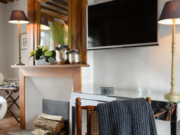 Chambres Houdaille : photo 3 de la chambre chambre double confort - vue sur port - 1er Étage