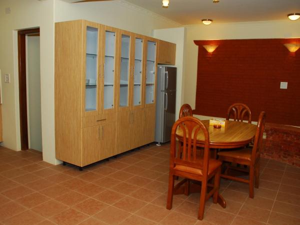 Vardan Resort n' Apartment : photo 4 de la chambre appartement 3 chambres