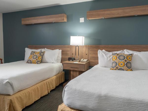 Days by Wyndham Niagara Falls Centre St. By the Falls : photo 4 de la chambre chambre avec 2 lits queen-size