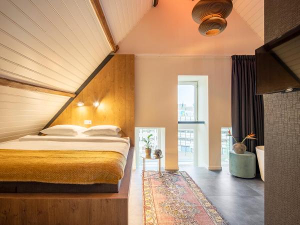 Bunk Hotel Utrecht : photo 1 de la chambre chambre double la plus sensationnelle
