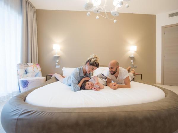 Bibione Palace Spa Hotel : photo 1 de la chambre suite - vue sur jardin